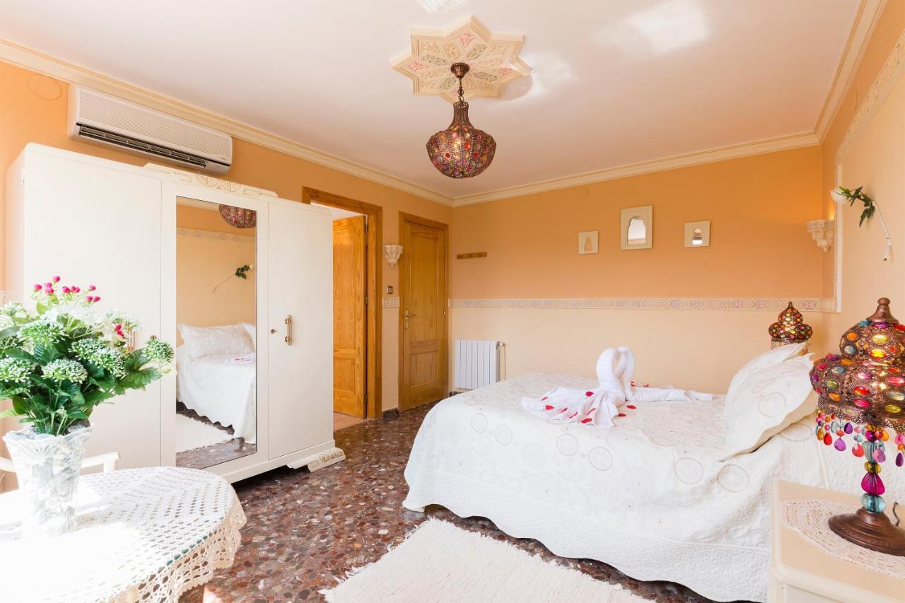Habitaciones Iraizas Con Piscina Otura Exteriér fotografie
