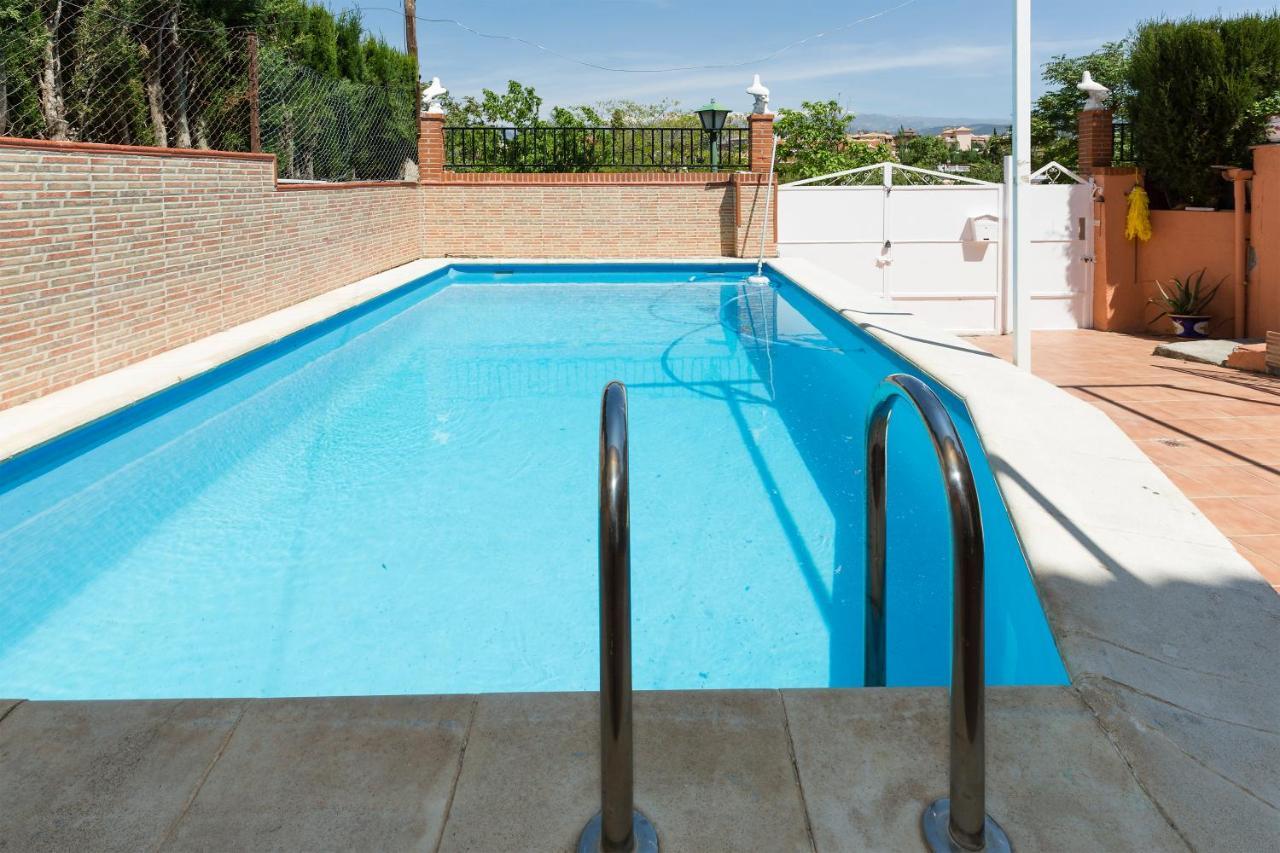 Habitaciones Iraizas Con Piscina Otura Exteriér fotografie